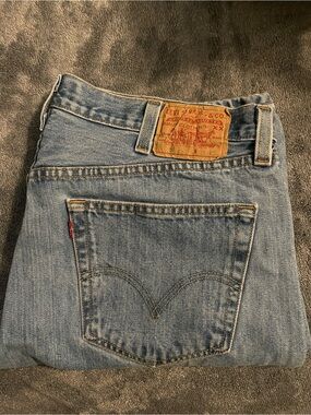 Men’s Vintage Levi's 501 Light Blue Denim Jeans